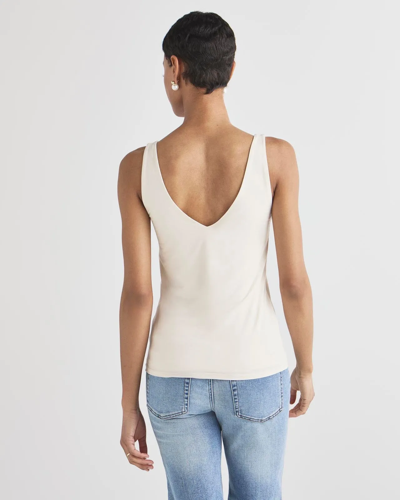 24/7 LYR V-Neck Tank