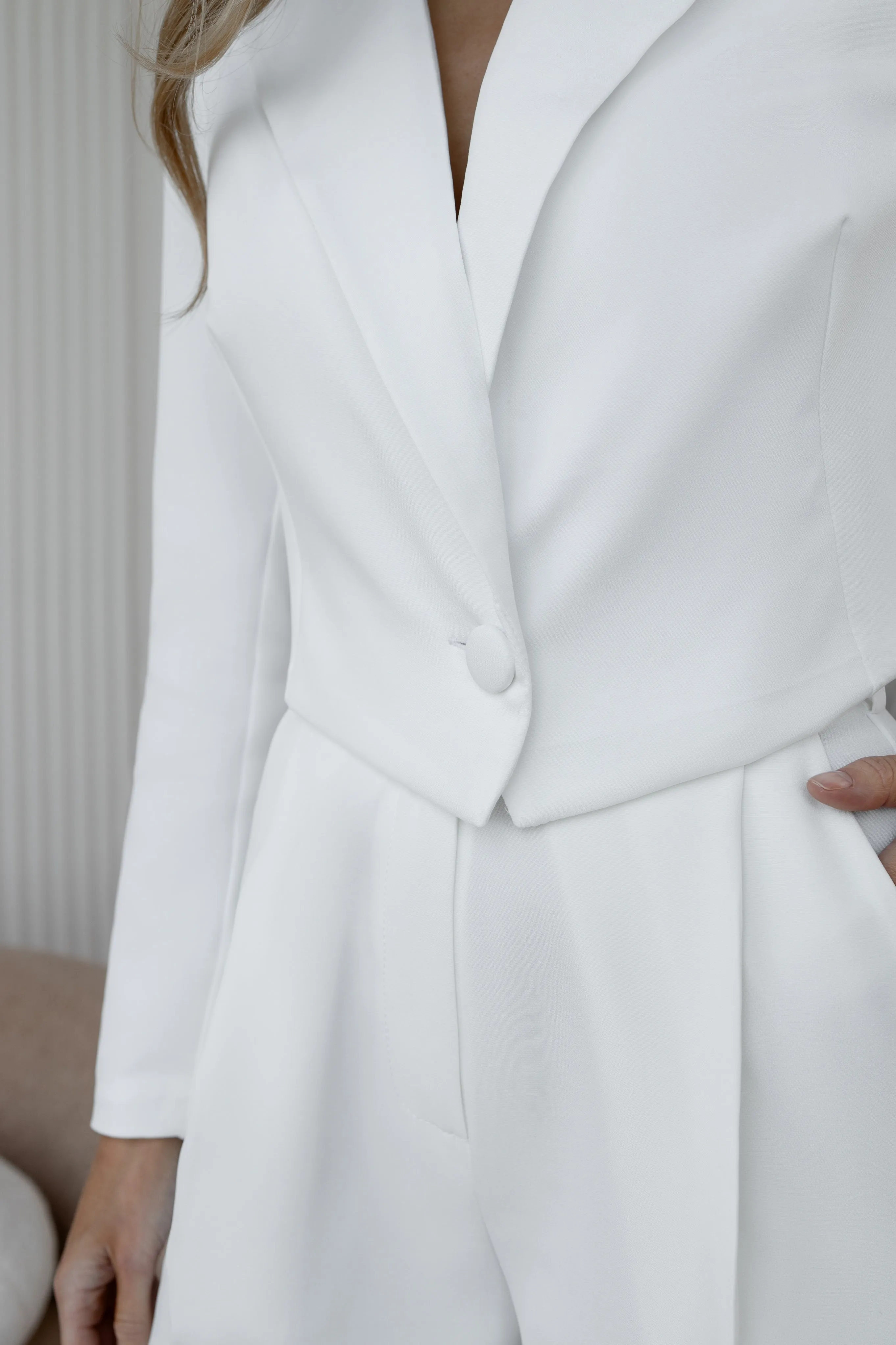 Alexa White Crop Jacket Suit 2-Piece