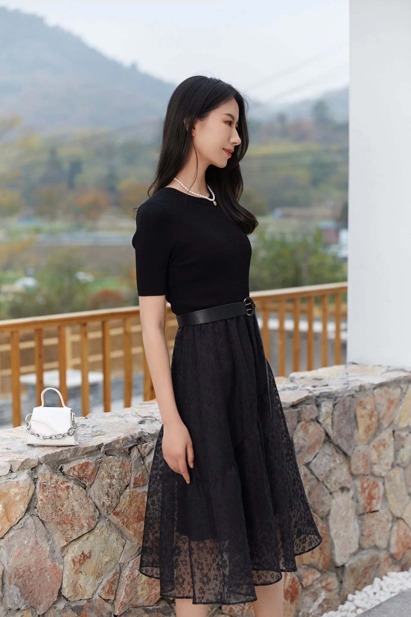 Black Jacquard Yarn Waist Midi Dress