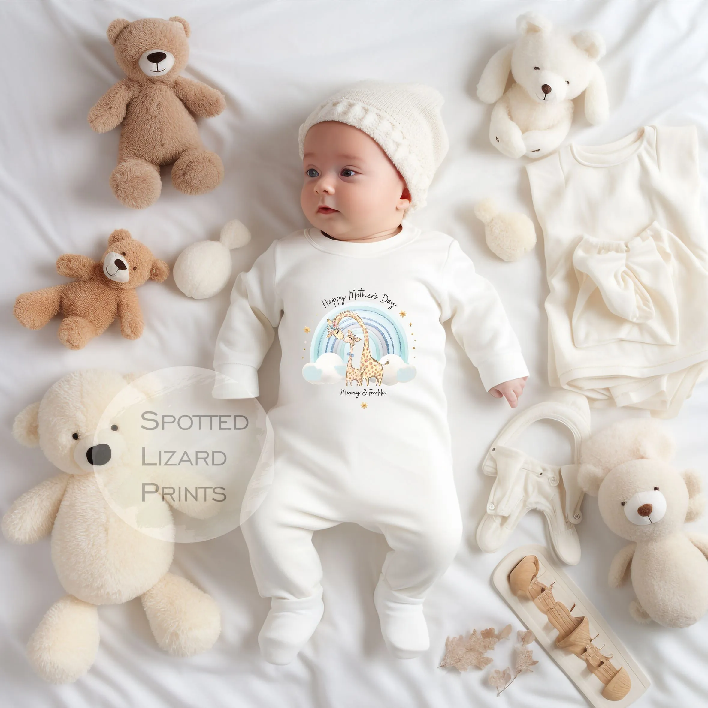 Cute Giraffe Happy Mother's Day MUMMY Baby Outfit (First Mother's Day 1st Mother's Day Mummy l New Mum Gift | Love My Mum)