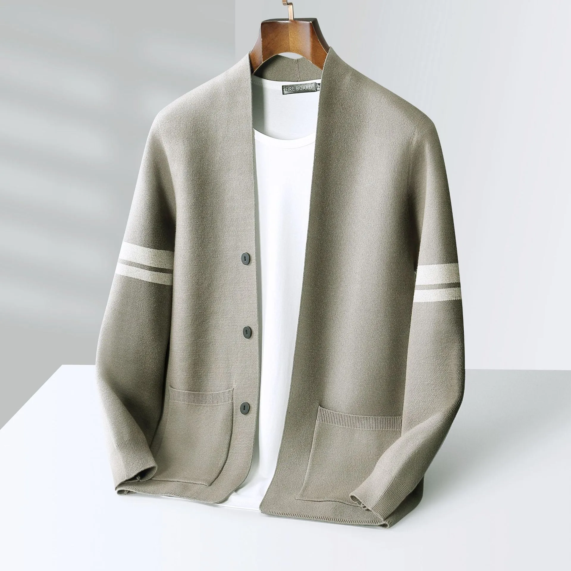 Joshua™ | Luxurious Merino Wool Cardigan