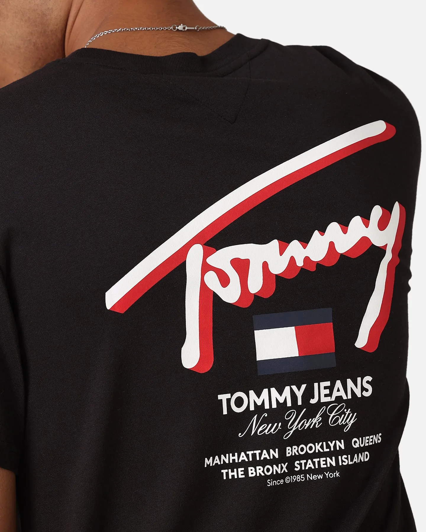 Tommy Jeans Reg 3D Street Signature T-Shirt Black