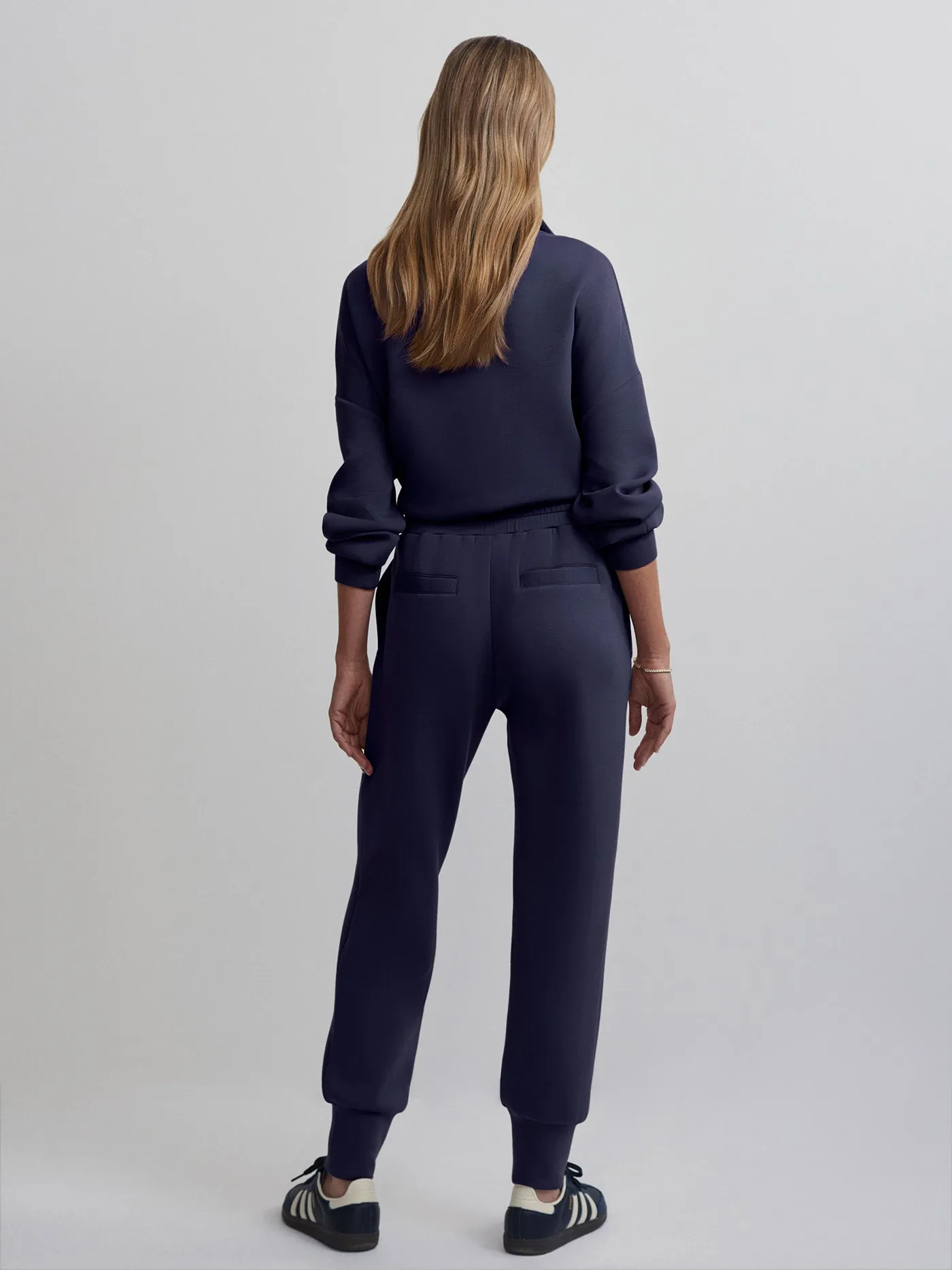 Varley The Slim Cuff Pant 25" in Blue Nights